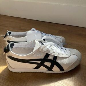 Onitsuka Tiger Mexico 66 NWT 7.5W
